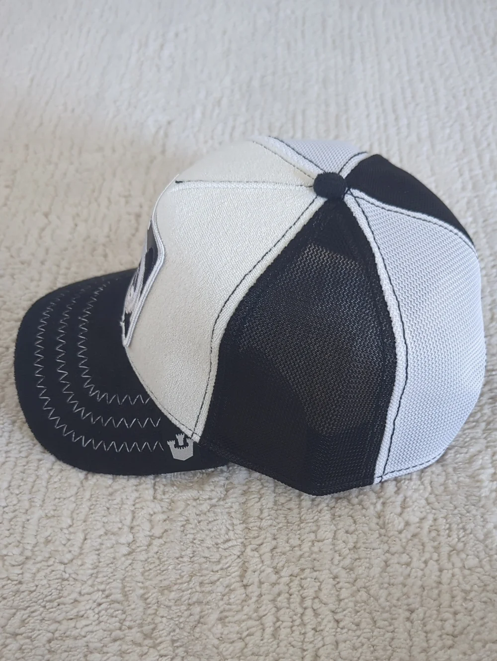 Goorin Bros Virgin Panda Animal Farm Snapback Trucker Hat